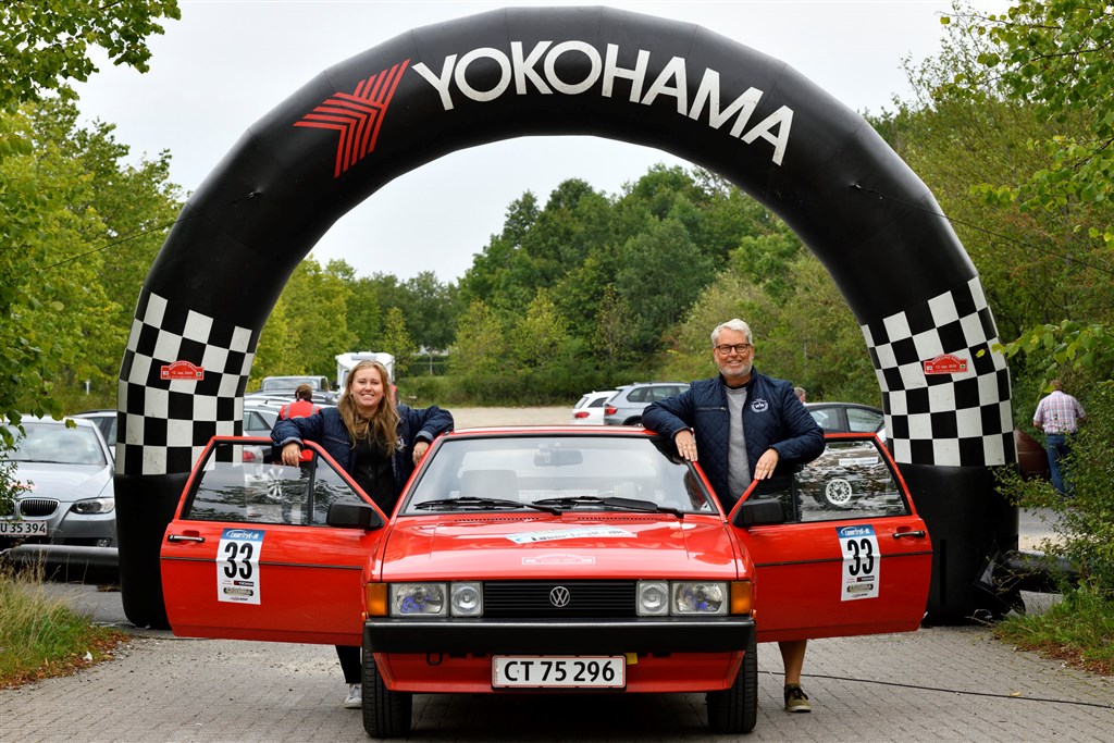 Torben Weber Andersen og Emilie Weber Wellendorf var totalt tændt, da Oresund Rally startede i Roskilde.